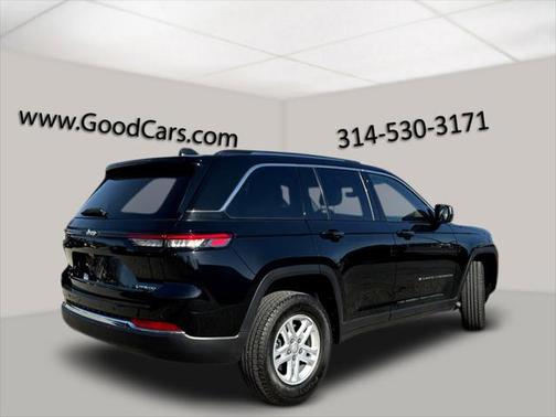 2023 Jeep Grand Cherokee Laredo