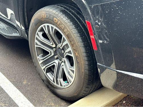 2023 Jeep Wagoneer Series II 4x4