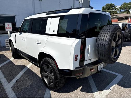 2021 Land Rover Defender 110 X-Dynamic HSE