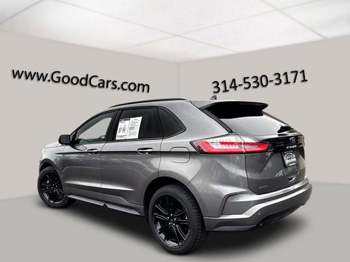 2022 Ford Edge ST Line