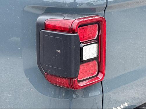 2026 Jeep Gladiator Mojave 4x4