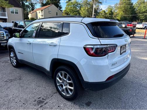2024 Jeep Compass Latitude Lux