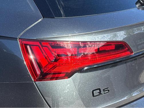 2024 Audi Q5 e 55 S line Prestige