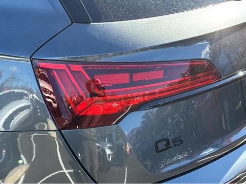 2024 Audi Q5 e 55 S line Prestige