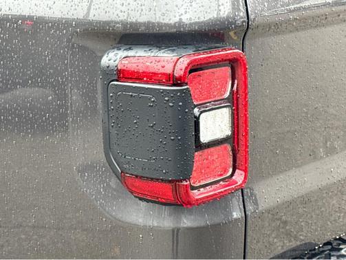 2026 Jeep Gladiator Mojave 4x4