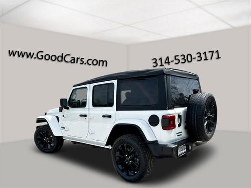 2025 Jeep Wrangler 4xe Sahara