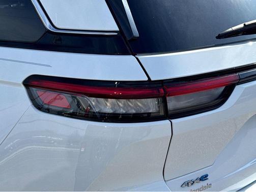 2022 Jeep Grand Cherokee 4xe Base