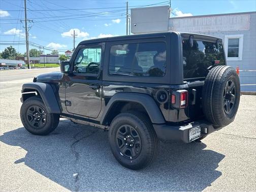 2025 Jeep Wrangler Sport