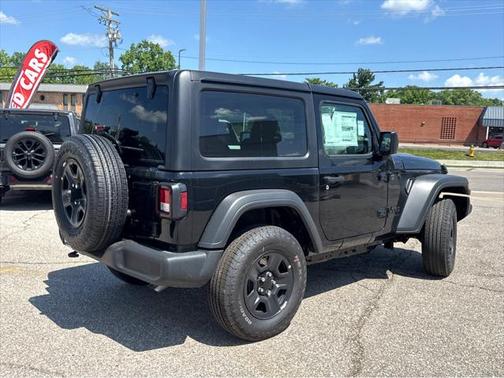 2025 Jeep Wrangler Sport