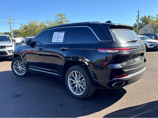 2022 Jeep Grand Cherokee 4xe Summit