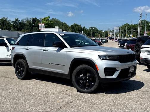 2025 Jeep Grand Cherokee Altitude