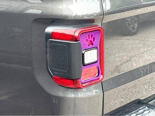 Granite Crystal Metallic Clearcoat 2025 Jeep Gladiator Rubicon