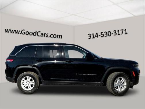 2023 Jeep Grand Cherokee Laredo