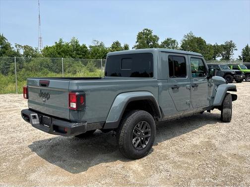 2025 Jeep Gladiator Sport S