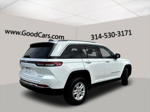 2023 Jeep Grand Cherokee Laredo