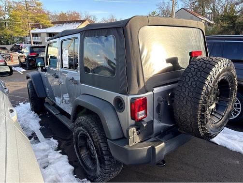 2016 Jeep Wrangler Unlimited Sport