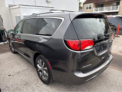 2017 Chrysler Pacifica Limited