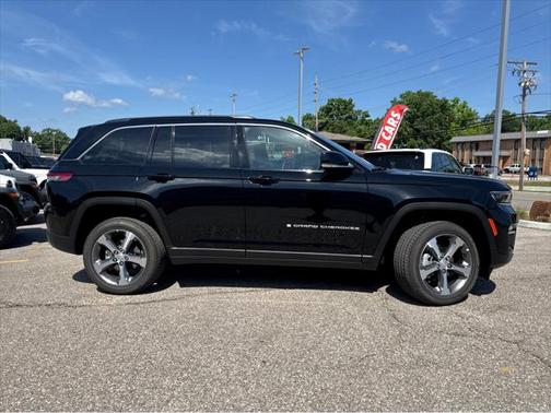 2025 Jeep Grand Cherokee Limited X
