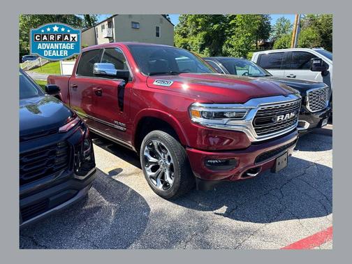 Delmonico Red Pearlcoat 2024 RAM 1500 Limited