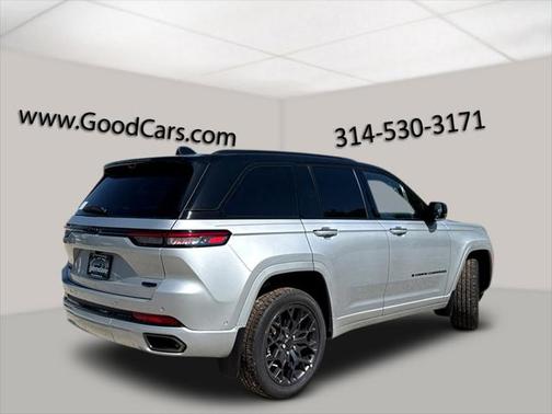 2025 Jeep Grand Cherokee Summit
