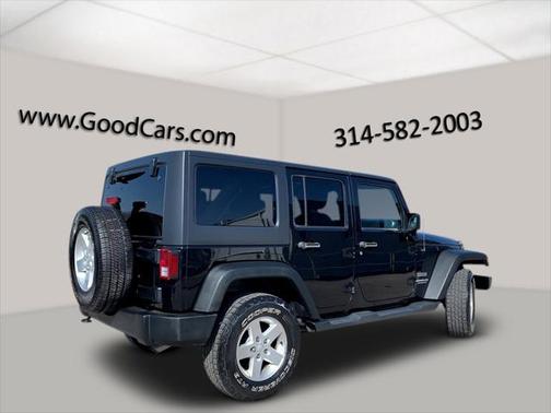 Photo 2 of 21 of 2016 Jeep Wrangler Unlimited Sport