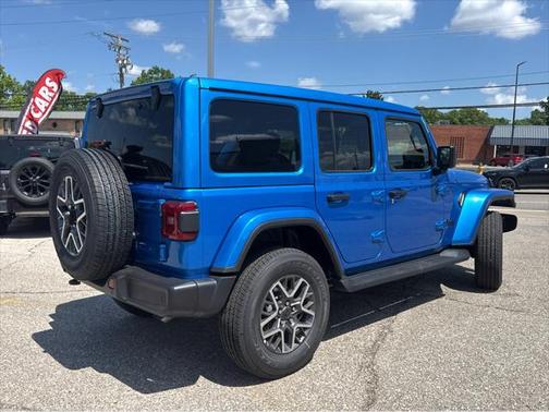 2025 Jeep Wrangler 4-Door Sahara 4x4