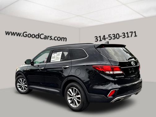 2017 Hyundai SANTA FE SE