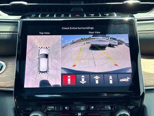 2022 Jeep Grand Cherokee 4xe Summit