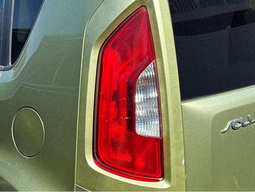 2012 Kia Soul +