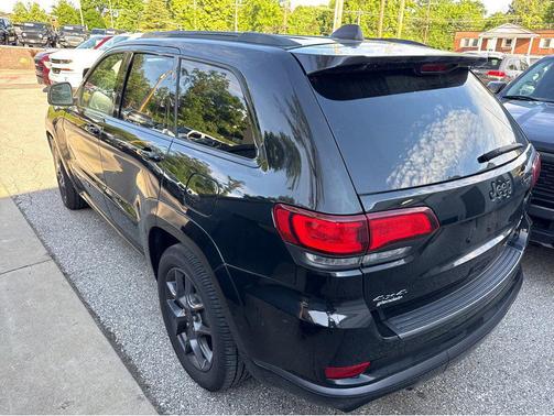 Diamond Black Crystal Pearlcoat 2020 Jeep Grand Cherokee Limited X