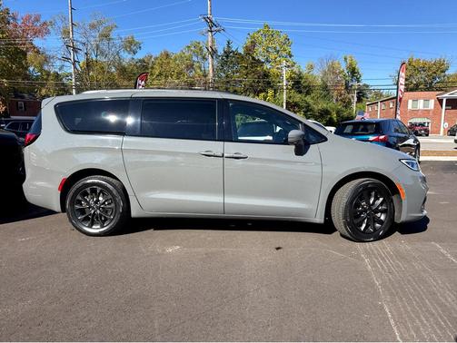 2021 Chrysler Pacifica Limited