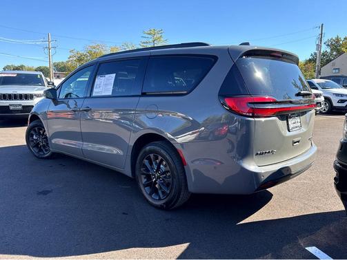 2021 Chrysler Pacifica Limited