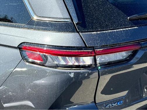 2022 Jeep Grand Cherokee 4xe Base