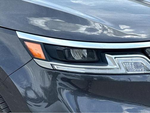 2022 Kia Carnival SX
