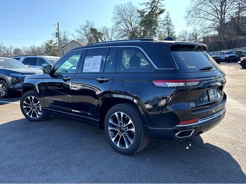 2023 Jeep Grand Cherokee Overland