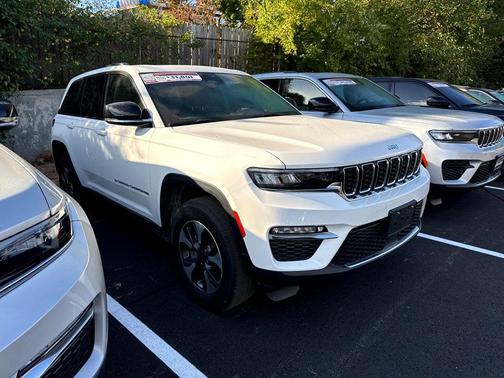 2022 Jeep Grand Cherokee 4xe Base