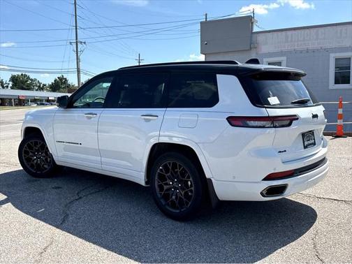 2025 Jeep Grand Cherokee L Summit Reserve