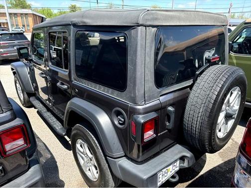 2022 Jeep Wrangler Unlimited Sport