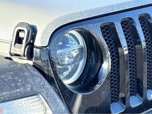 2022 Jeep Wrangler Willys