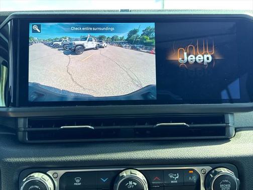 2025 Jeep Gladiator Nighthawk