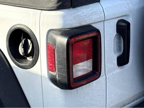 2023 Jeep Wrangler Willys