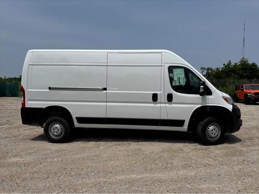 2025 RAM ProMaster 2500 Tradesman