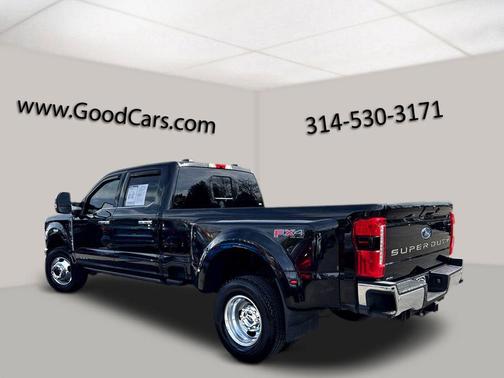 Agate Black Metallic 2025 Ford F-350 Lariat