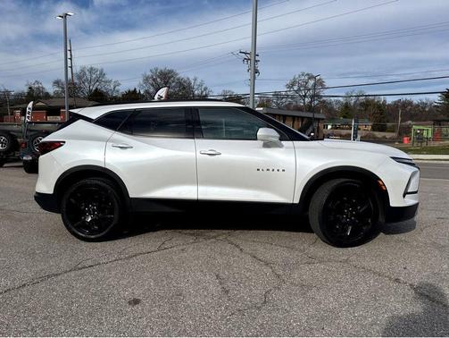 2023 Chevrolet Blazer 2LT