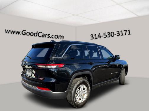 2023 Jeep Grand Cherokee Laredo