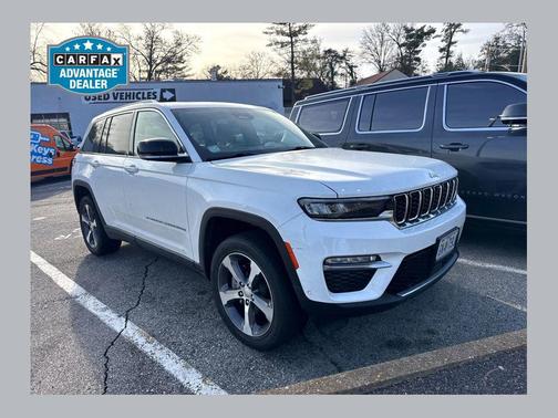 2022 Jeep Grand Cherokee 4xe Base