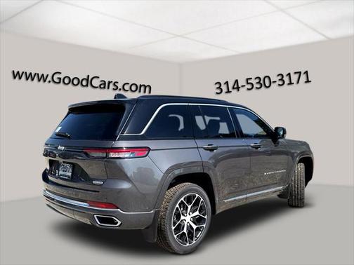 2025 Jeep Grand Cherokee Summit