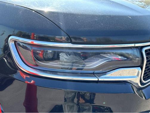 Diamond Black Crystal Pearlcoat 2024 Jeep Wagoneer Series II 4x4