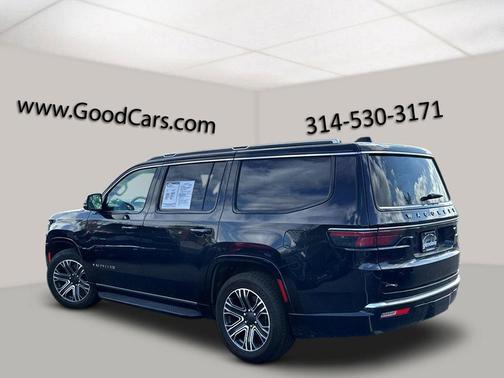 Diamond Black Crystal Pearlcoat 2024 Jeep Wagoneer Series II 4x4