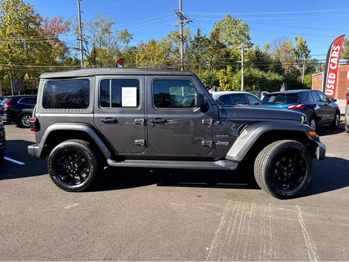 2022 Jeep Wrangler Unlimited 4xe Sahara